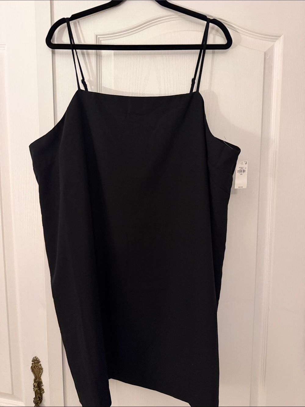 Old Navy Black Dress with adjustable Straps w/bows in back. Size XXL NWT